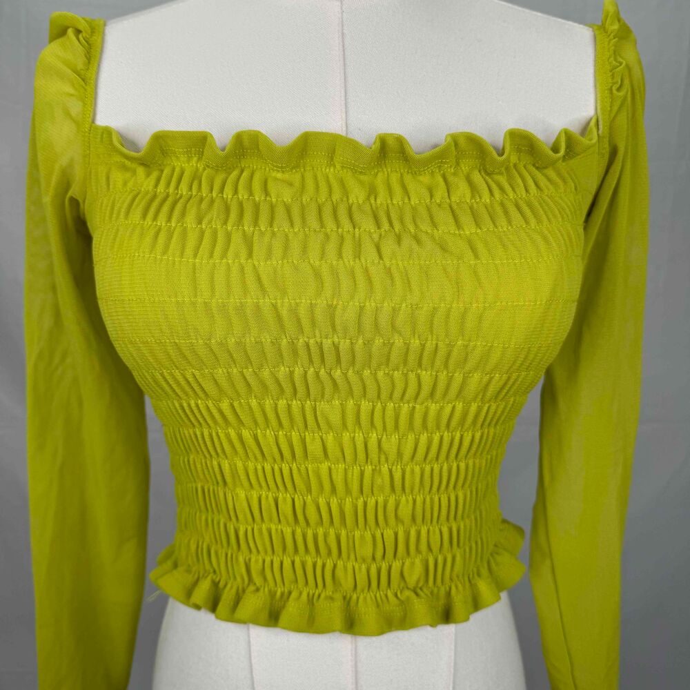 Lisa Says Gah Green Off Shoulder Ruched Smocked Crop Top Small Cropped Stretchy - Picture 3 of 9